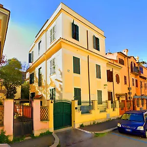 Luzzatti , Roma Italia